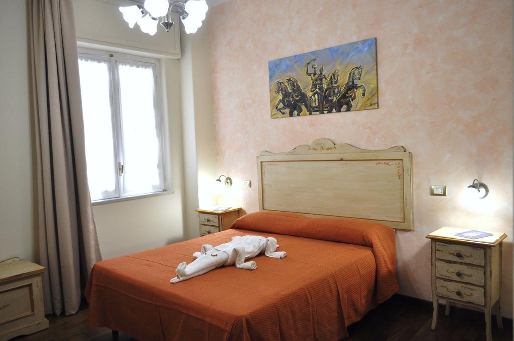 Stupor Mundi Bed And Breakfast Palermo Habitación foto