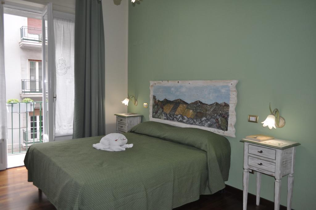 Stupor Mundi Bed And Breakfast Palermo Habitación foto